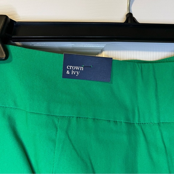🆕 Crown & Ivy Green Mini Pencil Skirt for Work - Picture 4 of 9